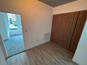 3 bedroom Flat To Let