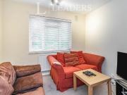 3 bedroom flat to rent
