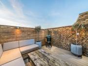 3 bedroom flat to rent