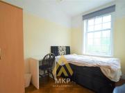 3 bedroom flat to rent