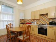 3 bedroom flat to rent