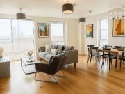 3 bedroom flat to rent