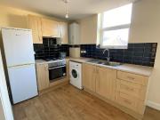 3 bedroom flat to rent
