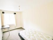 3 bedroom flat to rent