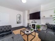 3 bedroom flat to rent