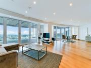 3 bedroom flat to rent