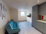 3 bedroom flat to rent