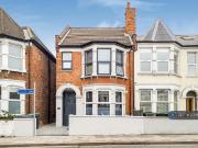 3 bedroom flat to rent