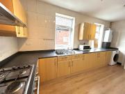 3 bedroom flat to rent