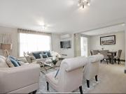 3 bedroom flat to rent