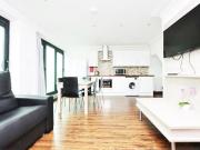 3 bedroom flat to rent