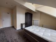 3 bedroom flat to rent