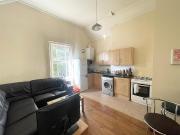 3 bedroom flat to rent