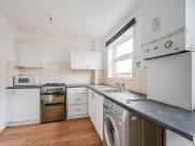 3 bedroom flat to rent