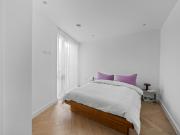 3 bedroom flat to rent