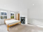 3 bedroom flat to rent