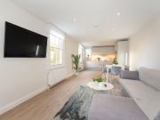 3 bedroom flat to rent