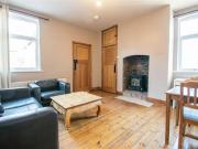 3 bedroom flat to rent