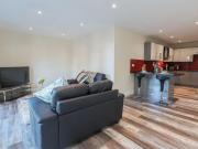 3 bedroom flat to rent