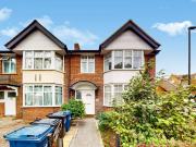 3 bedroom flat to rent