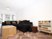3 bedroom flat to rent