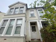 3 bedroom flat to rent