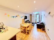 3 bedroom flat to rent