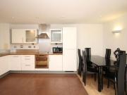 3 bedroom flat to rent
