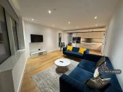 3 bedroom flat to rent