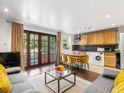 3 bedroom flat to rent