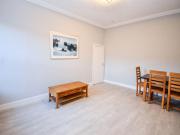 3 bedroom flat to rent