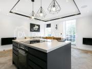 3 bedroom flat to rent