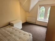 3 bedroom flat to rent