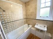 3 bedroom flat to rent