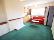 3 bedroom flat to rent