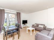 3 bedroom flat to rent