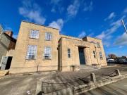 3 bedroom flat to rent