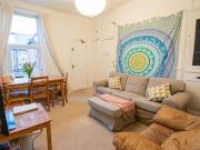 3 bedroom flat to rent