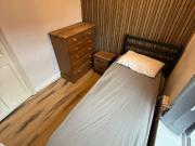 3 bedroom flat to rent