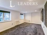 3 bedroom flat to rent