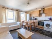 3 bedroom flat to rent
