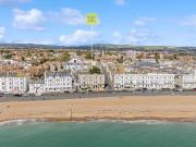 3 bedroom flat to rent