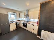 3 bedroom flat to rent