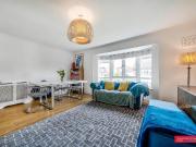 3 bedroom flat to rent