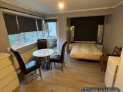 3 bedroom flat to rent