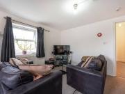 3 bedroom flat to rent