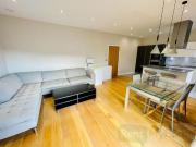 3 bedroom flat to rent