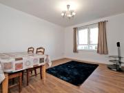 3 bedroom flat to rent