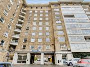 3 bedroom flat to rent