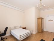 3 bedroom flat to rent